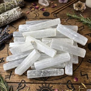 Canalizador de Selenite em Bruto – 10 cm